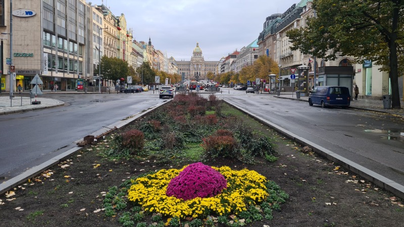 3_vaclavske-namesti-praha